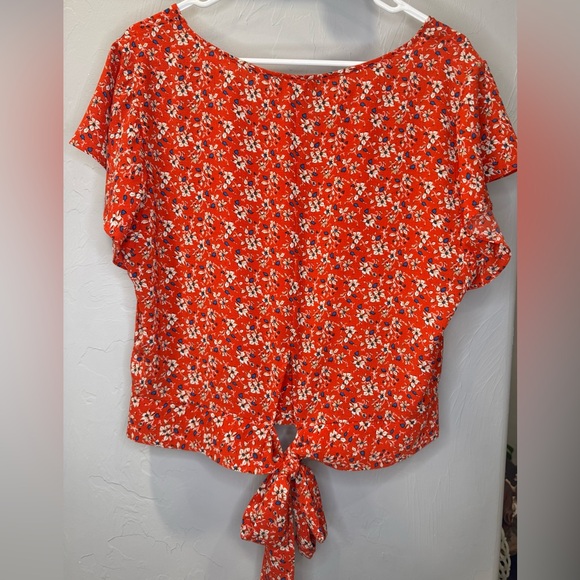 Iz Byer Red Floral Women's Blouse - Picture 3 of 5